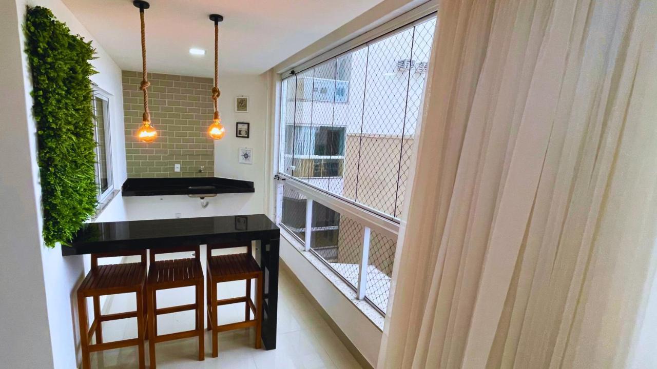Vista Mar Do Morro: 3-bedroom Beachfront With Garage Apartment Guarapari