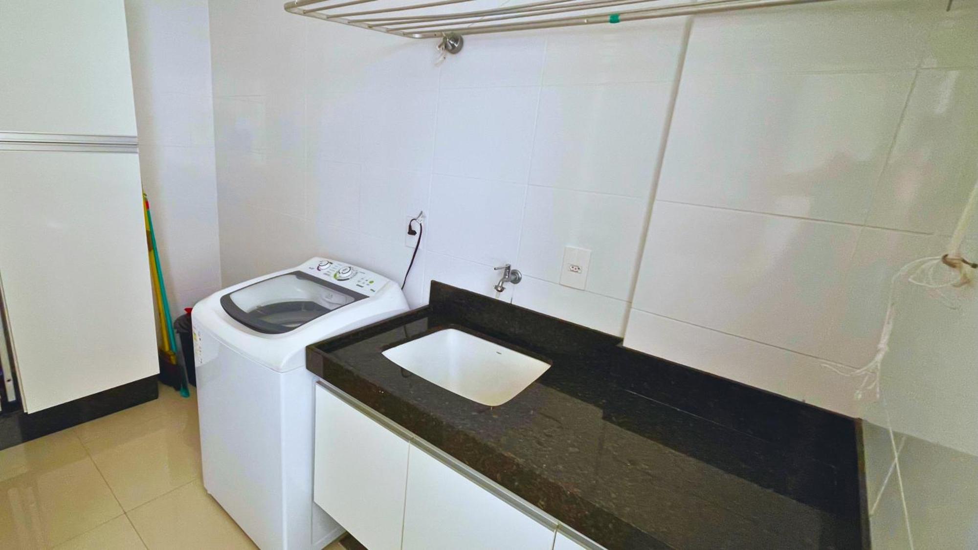 Apartment Vista Mar Do Morro: 3-bedroom Beachfront With Garage