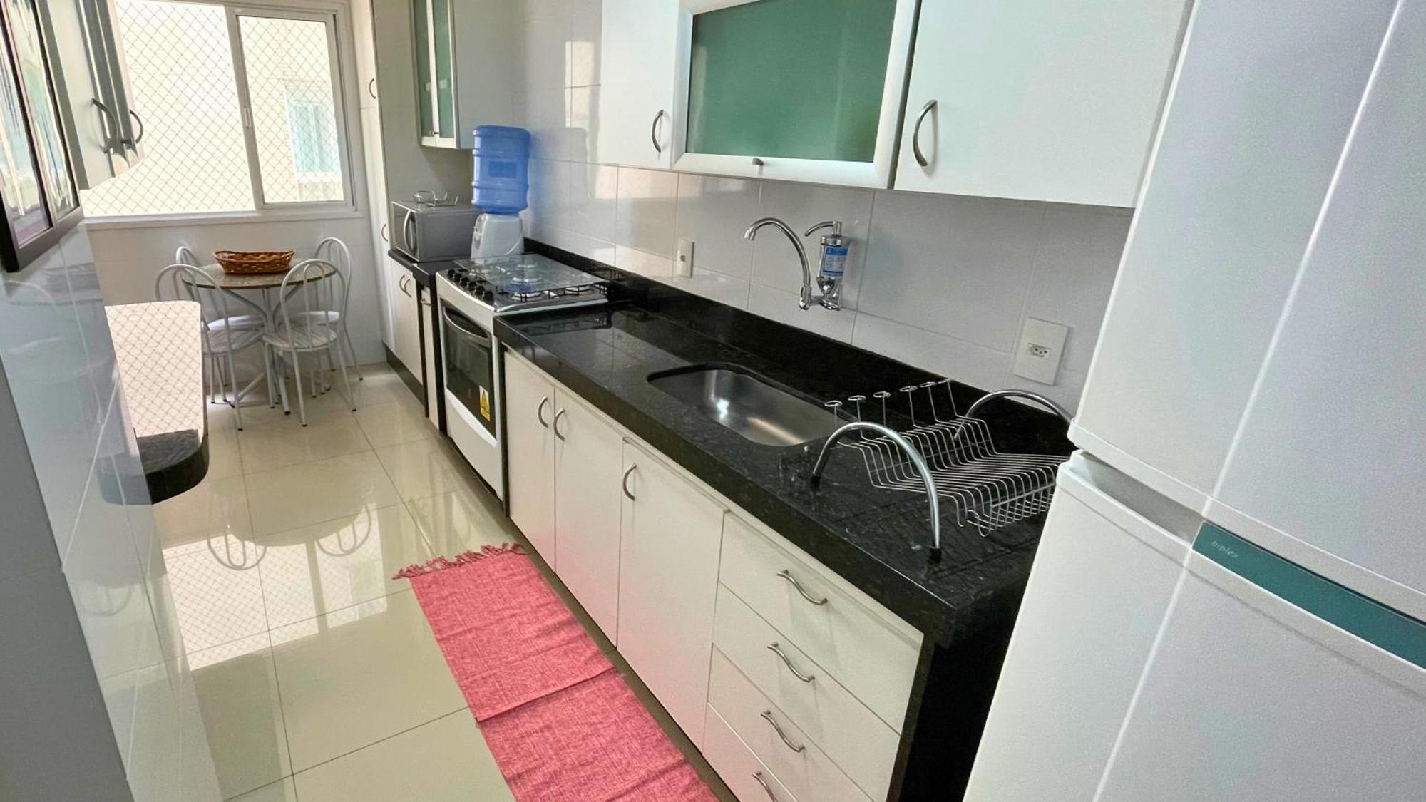 Vista Mar Do Morro: 3-bedroom Beachfront With Garage Guarapari